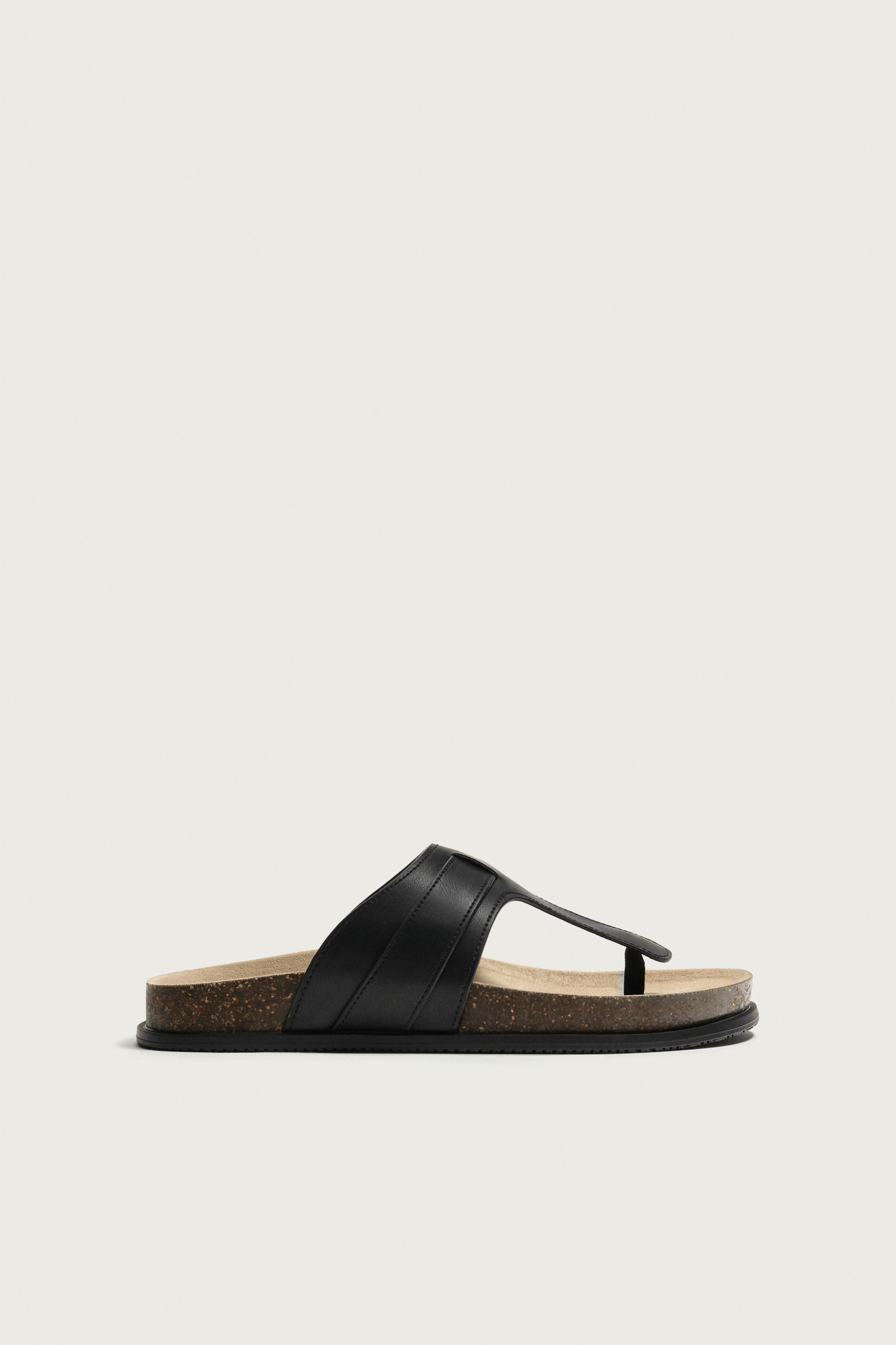 STRAP SANDALS